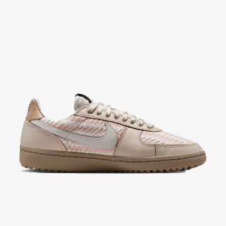 Proizvodi WMNS NIKE FIELD GENERAL CN 