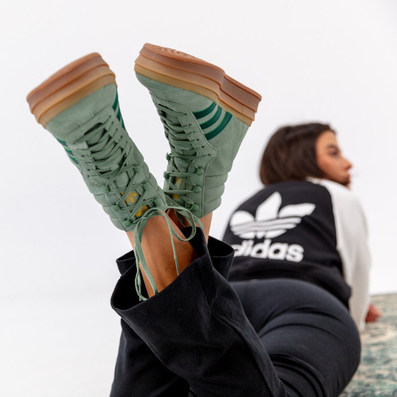 Adidas gazelle boot top