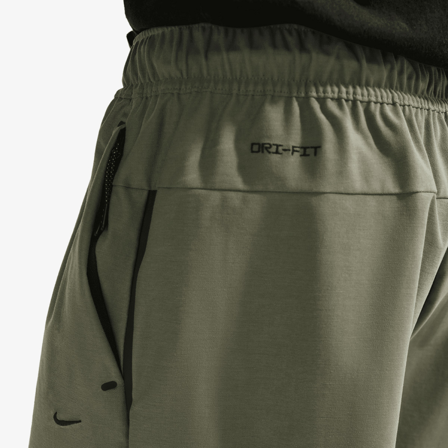 Nike Šorc Tech Shori 