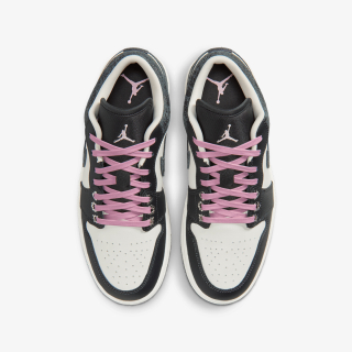 Nike Patike WMNS AIR JORDAN 1 LOW SE V2 