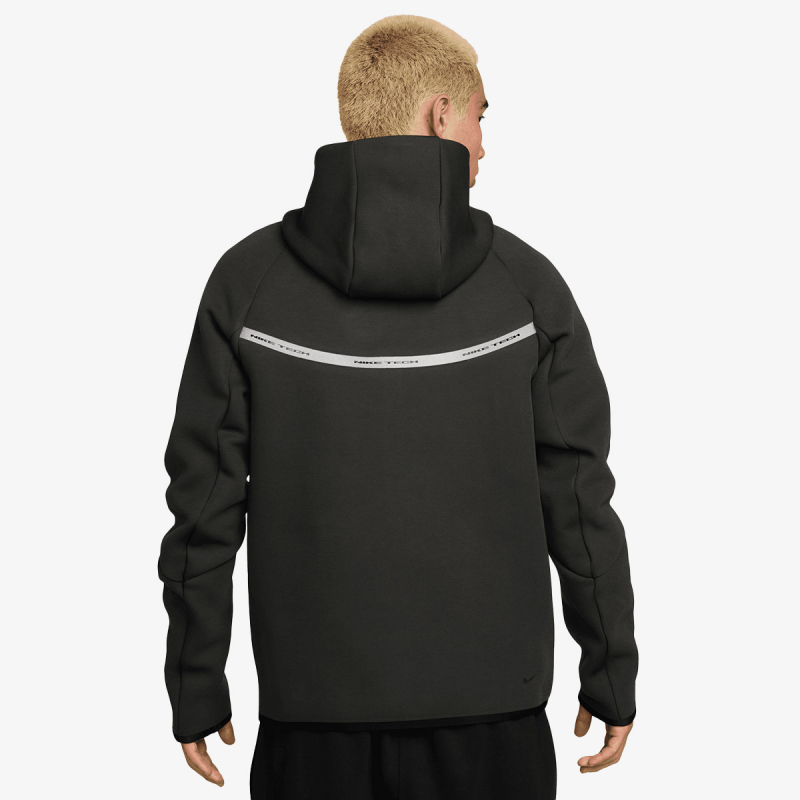 Nike Dukserica Tech