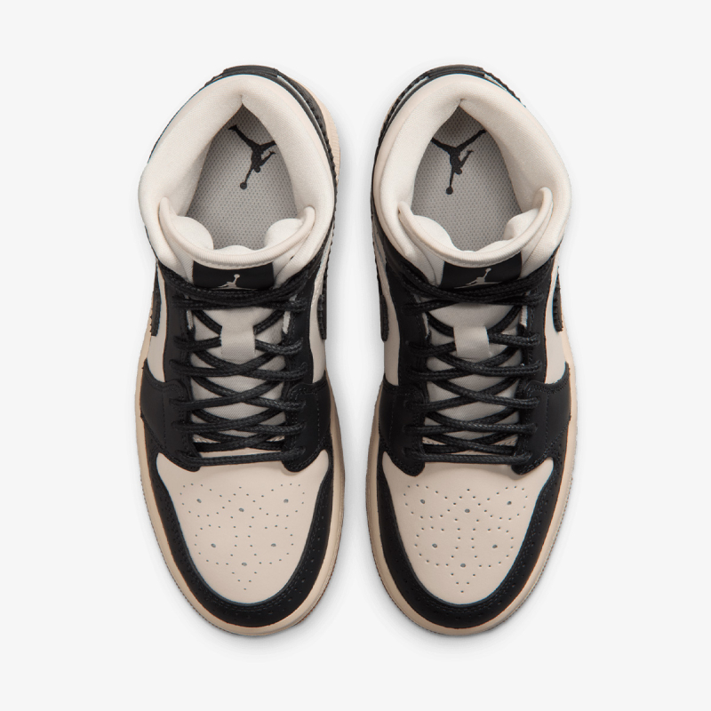 Nike Patike WMNS AIR JORDAN 1 MID SE 