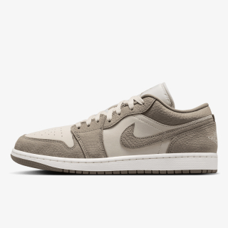 Nike Patike AIR JORDAN 1 LOW 
