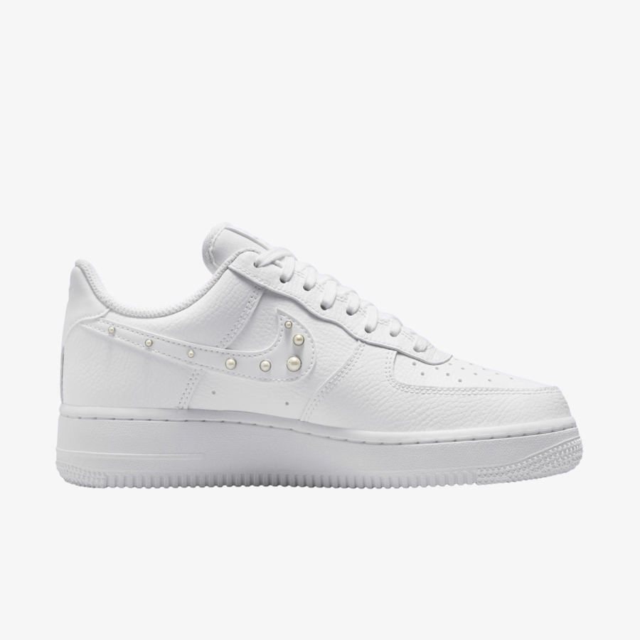 Nike Patike WMNS AIR FORCE 1 07 WB 
