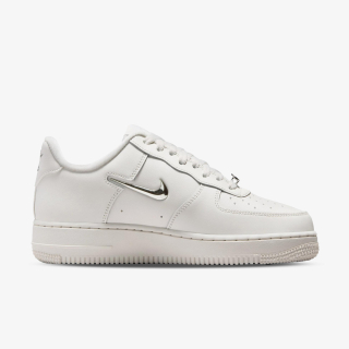 Nike Patike WMNS AIR FORCE 1 07 