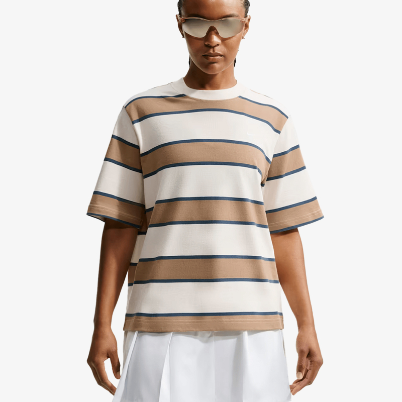 Nike Majica W BOXY SS TEE NVLTY 
