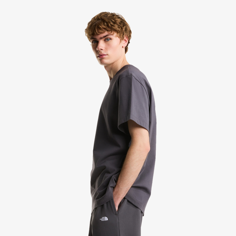 Proizvodi ESSENTIAL CENTER LOGO RELAXED SHORT 