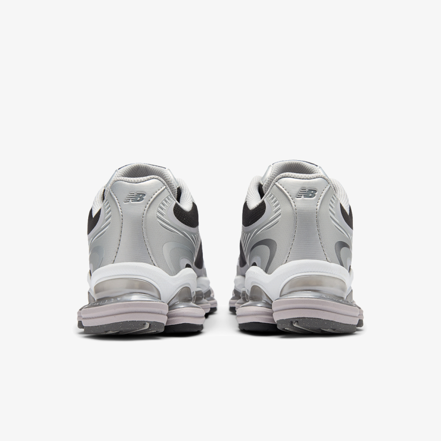 New Balance Patike 2000 