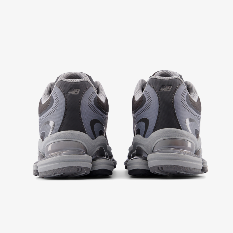 New Balance Patike 2000 