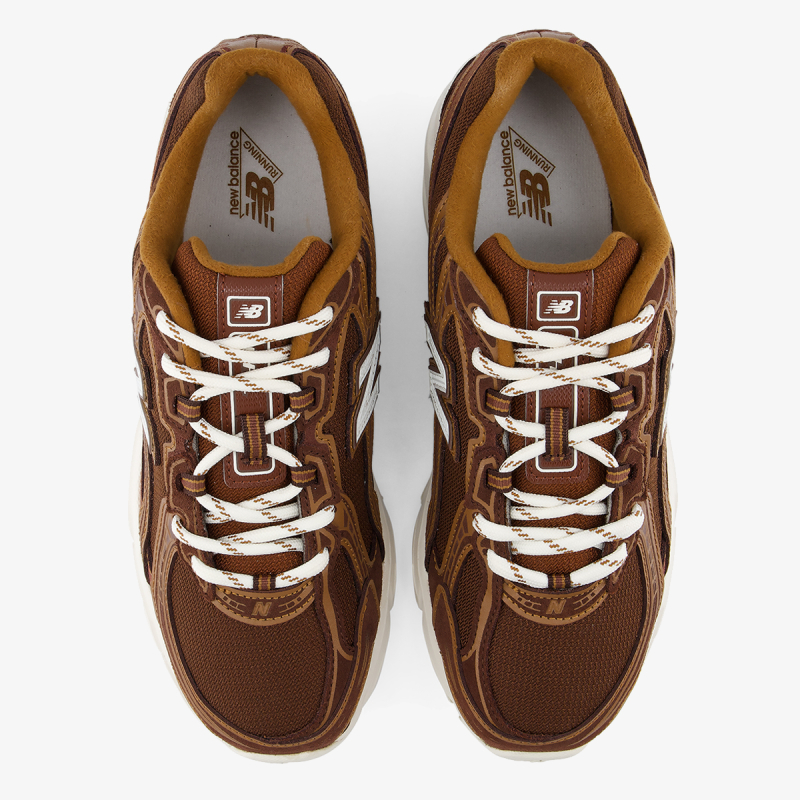 New Balance Patike 740 