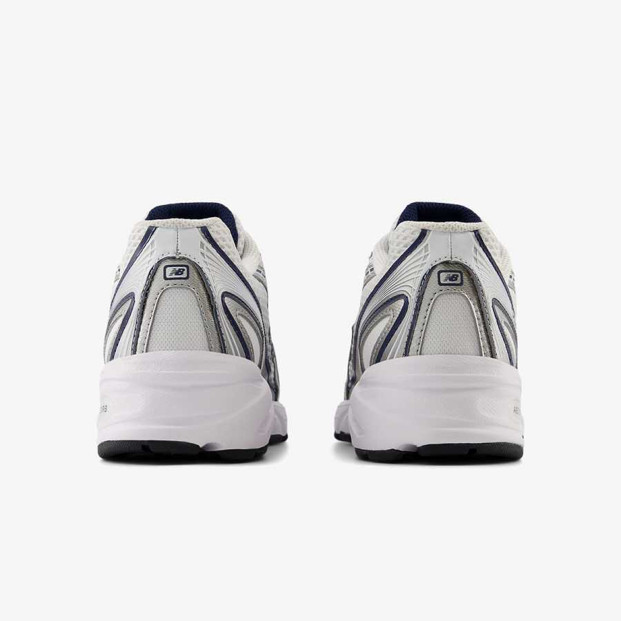 New Balance Patike U 740 